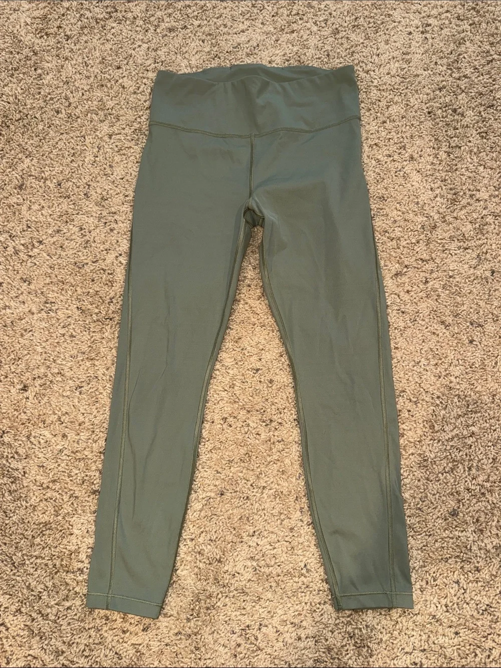 Athleta Ultimate Stash Pocket 7/8 Tights size small